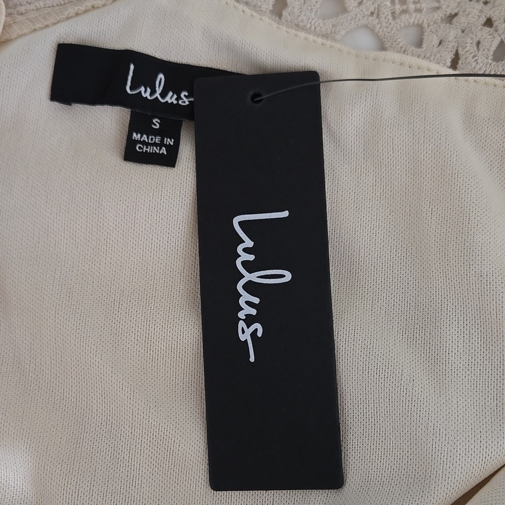NWT Lulus Chic Cream Dress Size S - Picture 3 of 11